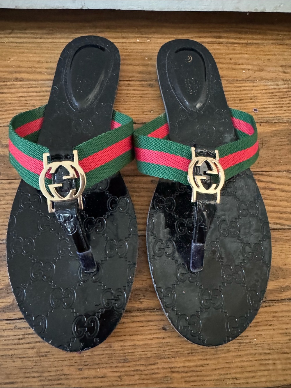 Womens Gucci GG Logo Sandals Size 40